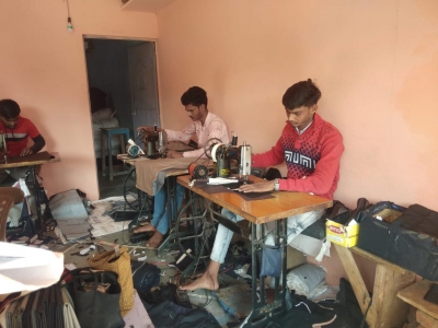 मोदी जैकेट’ की मांग बढ़ी, स्थानीय लोगों को रोजगार मिलने के अवसर भी बढ़े