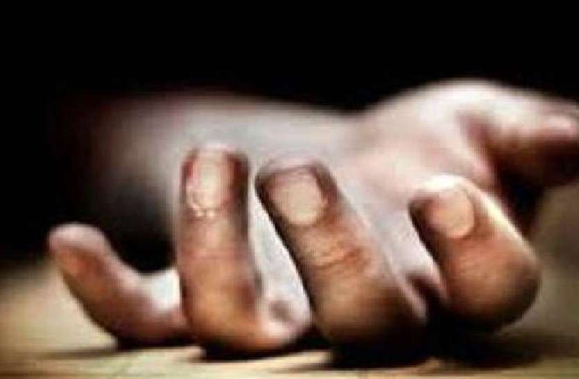 संदिग्ध हालात में घर के बाहर से गायब हुई 6 वर्षीय बच्ची, पुलिस को पार्क में मिला शव