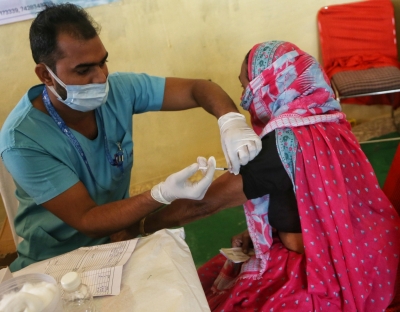 यूपी : पहली खुराक के टीकाकरण का आंकड़ा 10 करोड़ के पार