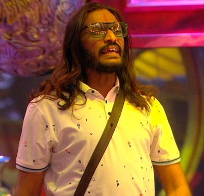 दी जहर खाने की धमकी