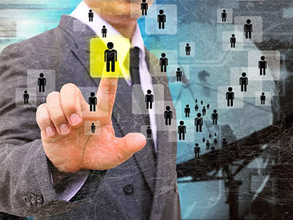 800 लोगों की नियुक्ति