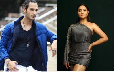 किया अपने प्यार का एलान