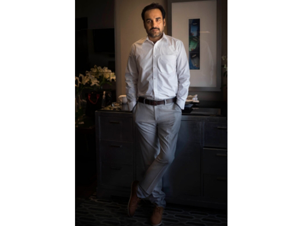 वोटर आईडी बनवाने की अपील की