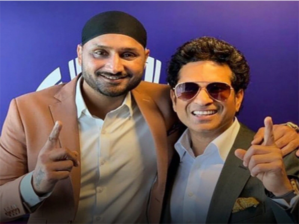 तेंदुलकर व अन्य कई क्रिकेटरों ने हरभजन को दी शुभकामनाएं