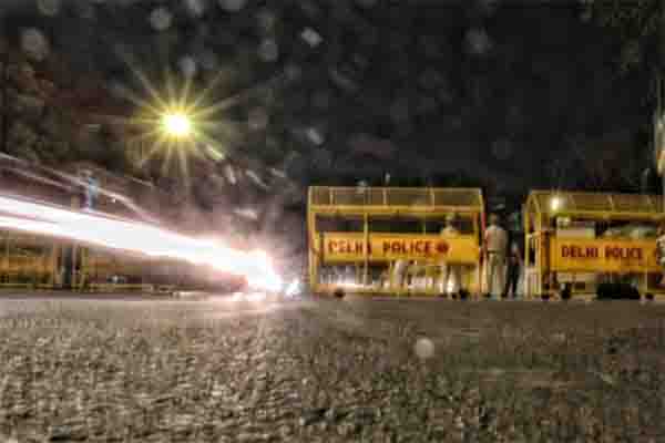 दिल्ली वीकेंड कर्फ्यू