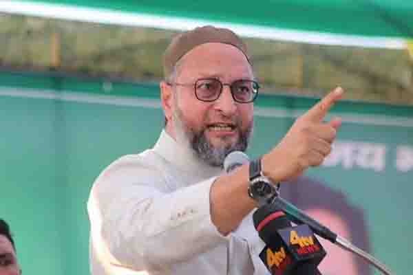 AIMIM ने RSS लिंक उम्मीदवारों को मैदान में उतारने के लिए SP की खिंचाई की