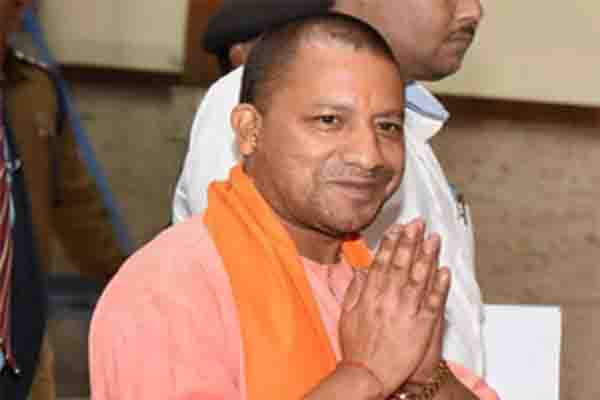 योगी ने किसानों को भुगतान के लिए चीनी मिलों को बेचने का निर्देश दिया