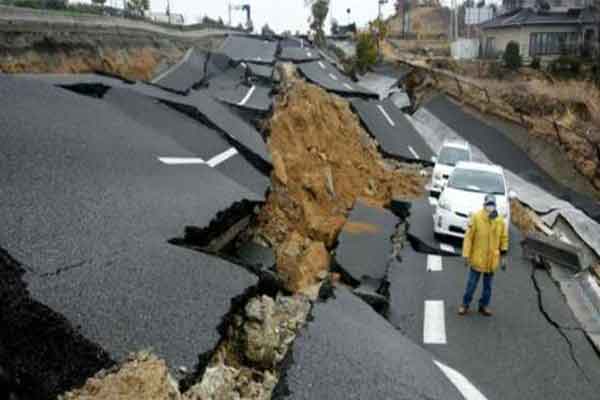 जापान में भूकंप तीव्रता 6.3 , सुनामी की कोई आशंका नहीं