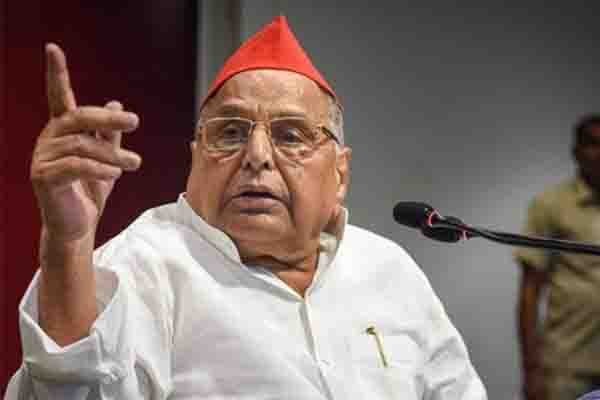 मुलायम की देश को सर्वोपरि रखने की अपील 