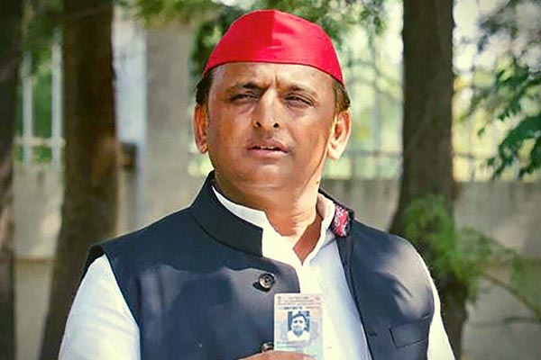 चौथे चरण से सपा को जूझना पड़ेगा अपनों से ही