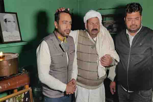 हमारे साथ है 36 बिरादरी, कल तक संभाल लो : जयंत चौधरी 