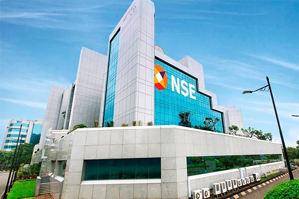 ‘रहस्यमयी योगी’ के कहने पर NSE में नौकरी पाने वाले आनंद सुब्रमण्यम को सीबीआई ने किया गिरफ्तार 