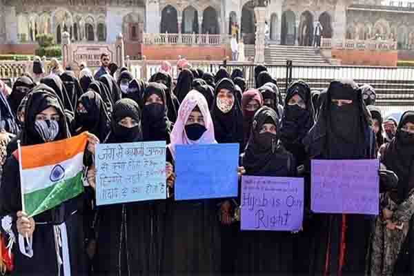 बोले ओवैसी- एक दिन हिजाबी PM बनेगी…; CM योगी की टिप्पणी पर कहा- देश का कोई धर्म नहीं