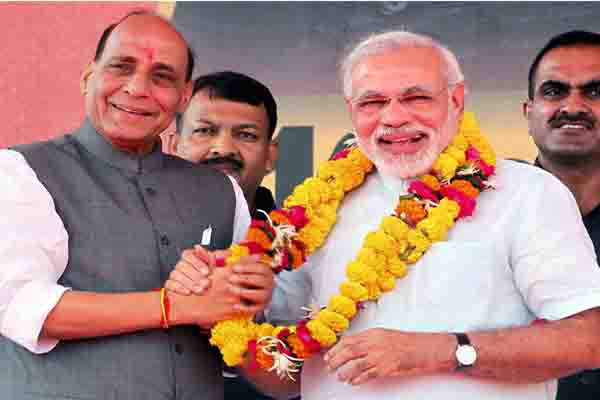 गोंडा में रक्षामंत्री राजनाथ सिंह बोले- पीएम मोदी ही सच्चे समाजवादी  