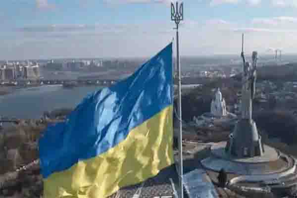 यूक्रेन के पूर्वी इलाके में सुनी गई कई विस्फोटों की आवाज!