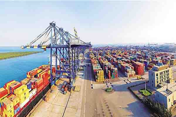 बंदरगाहों को मोदी ने बनाया विकास का चेहरा, उसी से जुड़ी कंपनी कर गई 23000 करोड़ का फ्रॉड 