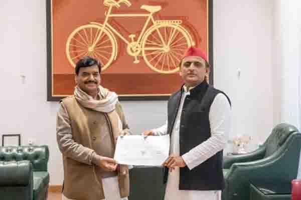 UP Election: सपा ने बैरिया से जय प्रकाश अंचल, देवरिया से पिंटू सैंथवार को दिया टिकट