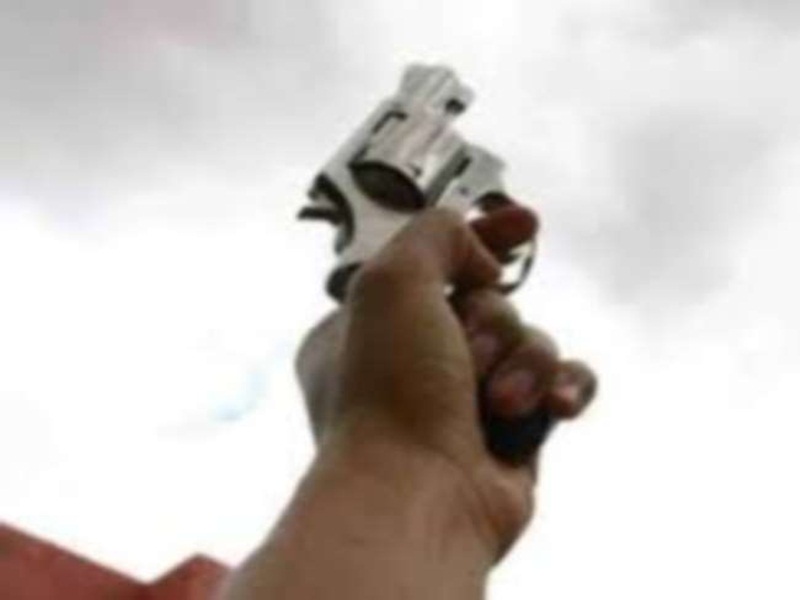 जौनपुर में रामजानकी मठ की महिला साध्वी को बदमाशों ने मारी गोली, हालत गंभीर