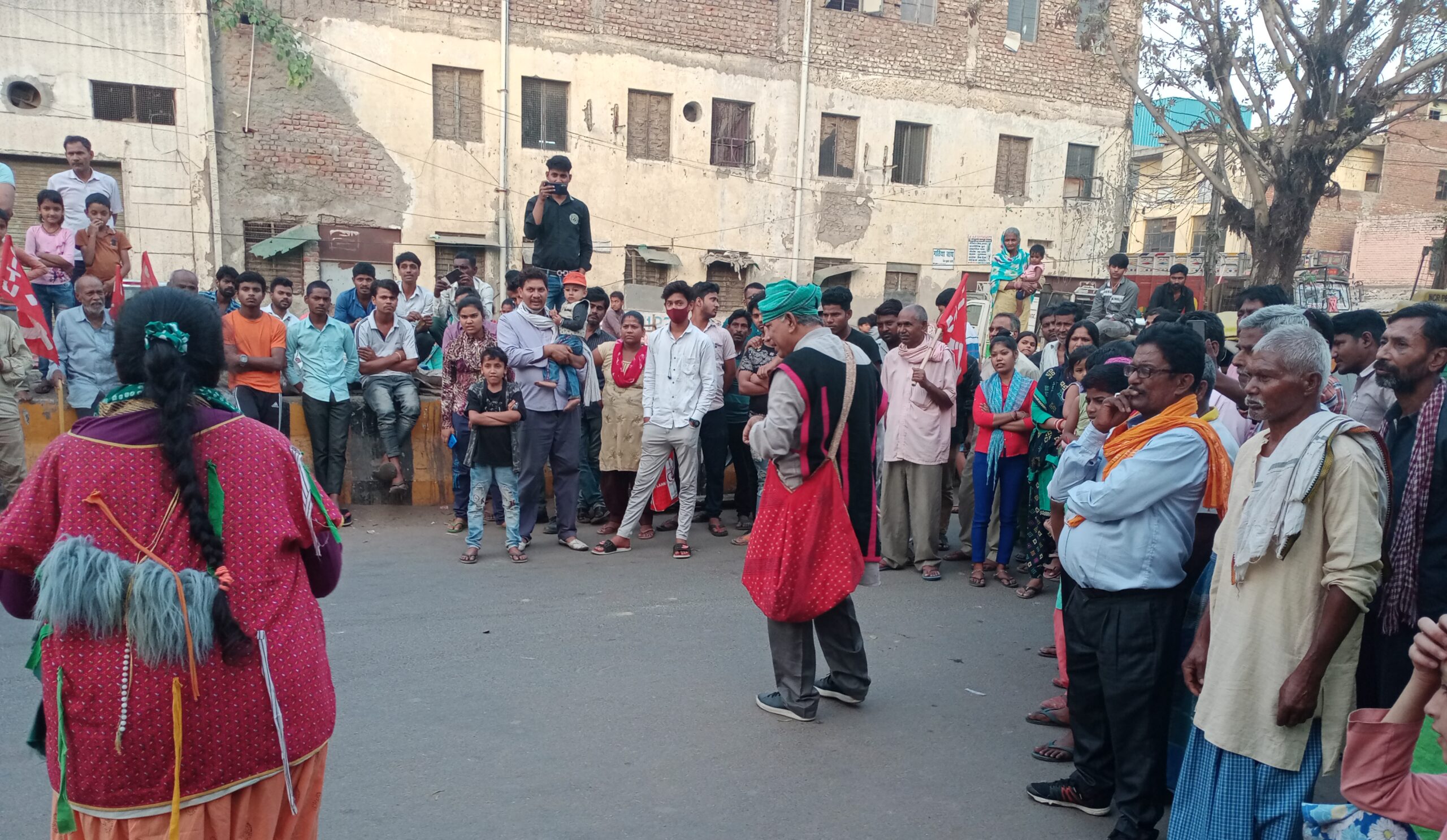 28-29 मार्च को होने वाली देशव्यापी हड़ताल को सफल बनाने में जुटी सीटू हड़ताल को सफल बनाने को चल रही है पूरी तैयारी : गंगेश्वर 