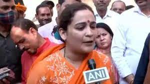 अपर्णा यादव बोलीं- जिनका प्रचार किया वे सारे कैंडिडेट जीते, जनाधार पर सवाल उठाने वालों को जवाब