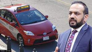 अफगानिस्तान के वित्त मंत्री रह चुके खालिद पायेंडा अब अमेरिका में कैब चलाकर कर रहे हैं गुजारा