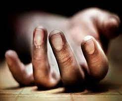 प्रयागराज में जीत का जश्न मना रहे भाजपा समर्थकों पर पथराव, युवक की मौत के बाद 4 पुलिसकर्मी निलंबित