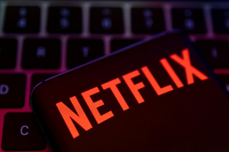 NETFLIX : Netflix के घटे सब्स्क्राइबर, 35 फीसदी गिरे शेयर ?