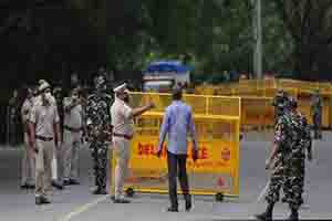 Protest at Jantar Mantar, Fraud Victims Misled, Relief given to Subrata Roy, Intervention Petitions, Buds Act 2019