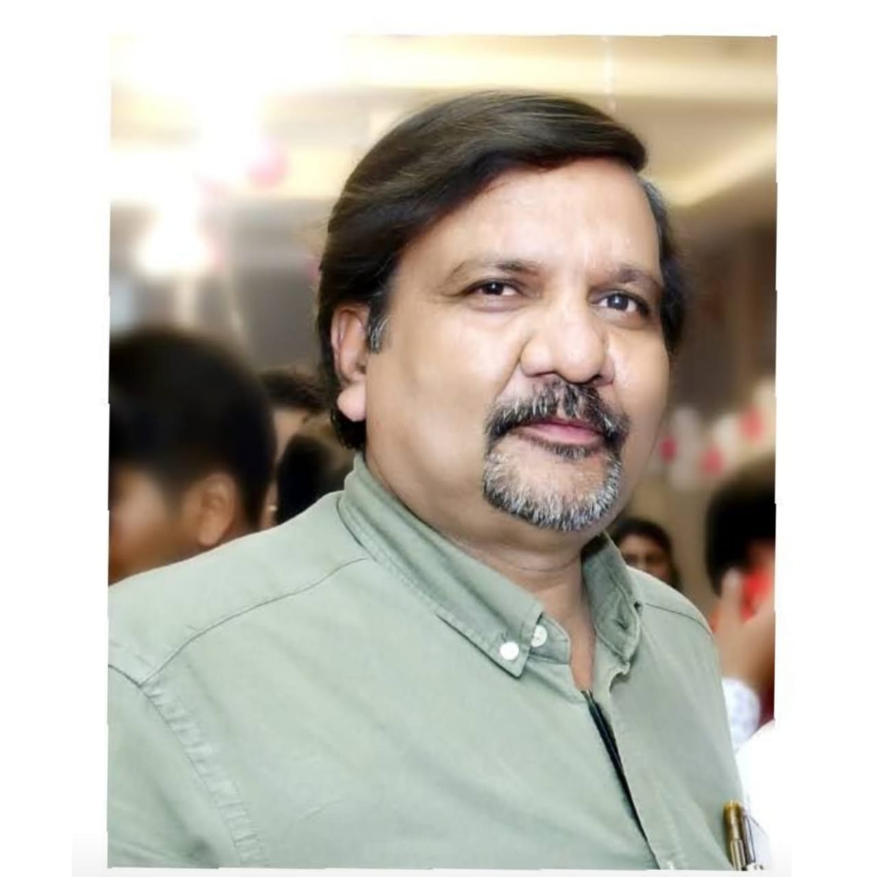 पीयूष गोयल दर्पण छवि के पहले लेखक, लिख चुके हैं 17 पुस्तकें