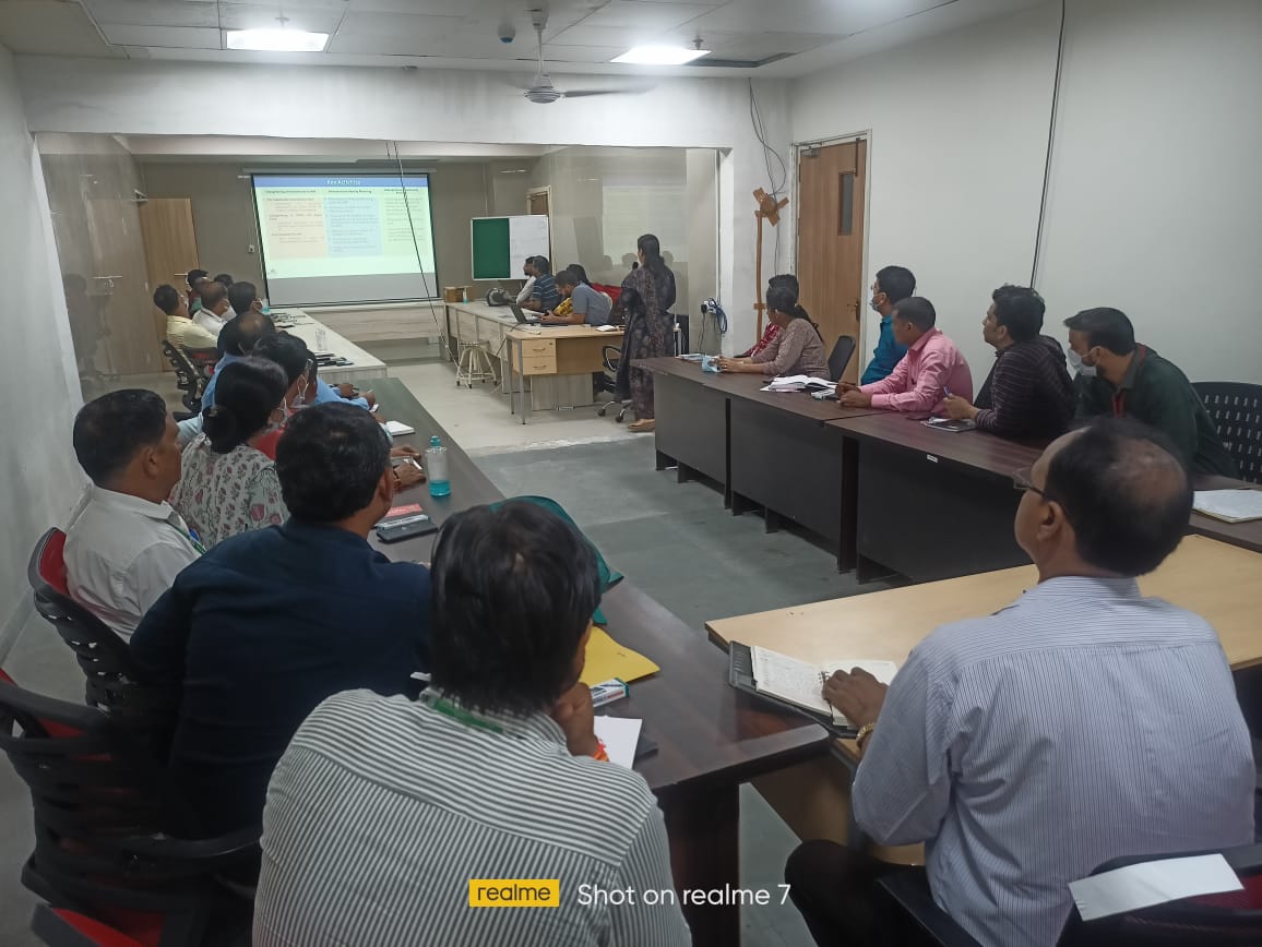 Noida News : एचएमआईएस को अपडेट करने में सहयोग करें निजी चिकित्सालय  : सीएमओ