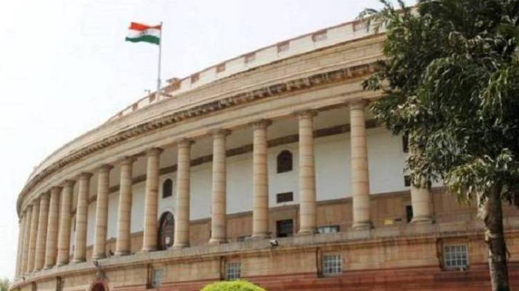 Indian Politics : संसद न चलने से आखिर किसको है नुकसान?