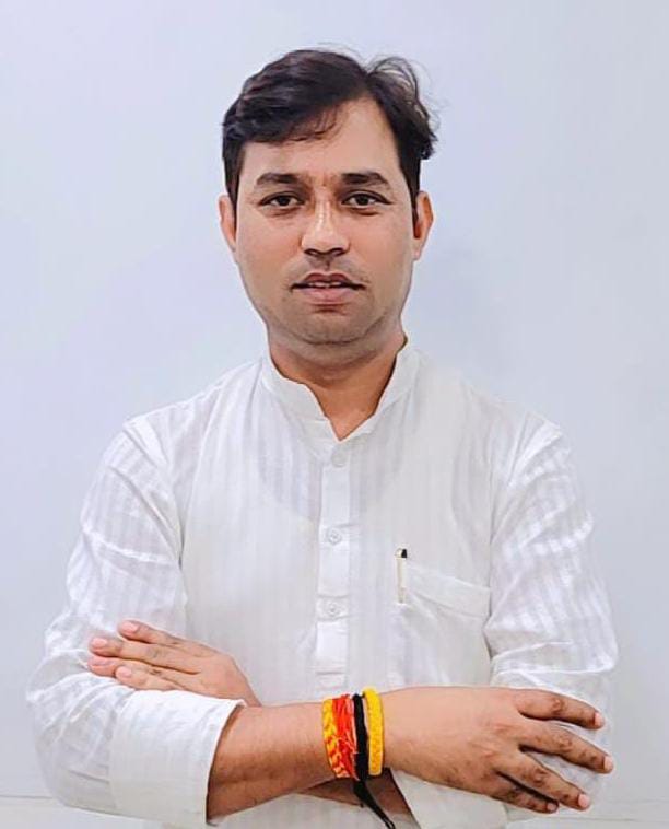 Indian Politics : हास्यास्पद है पलटूराम का प्रधानमंत्री बनने का सपना देखना : सुरेन्द्र कुमार सिंह