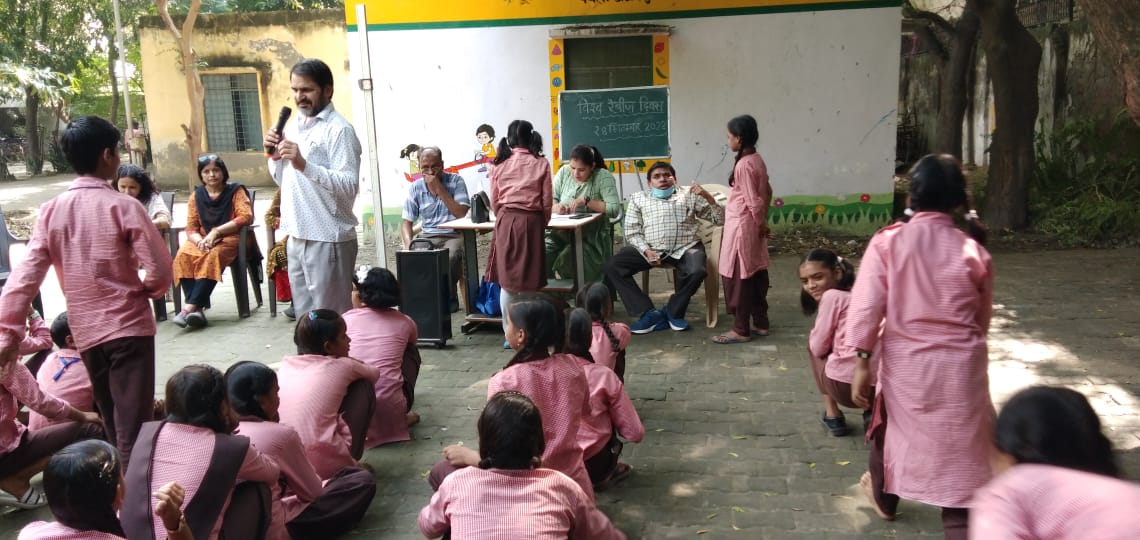 Noida News : जानवर के काटने पर घरेलू उपचार न करें, तुरंत लगवाएं एंटी रेबीज टीका : डा. अमित