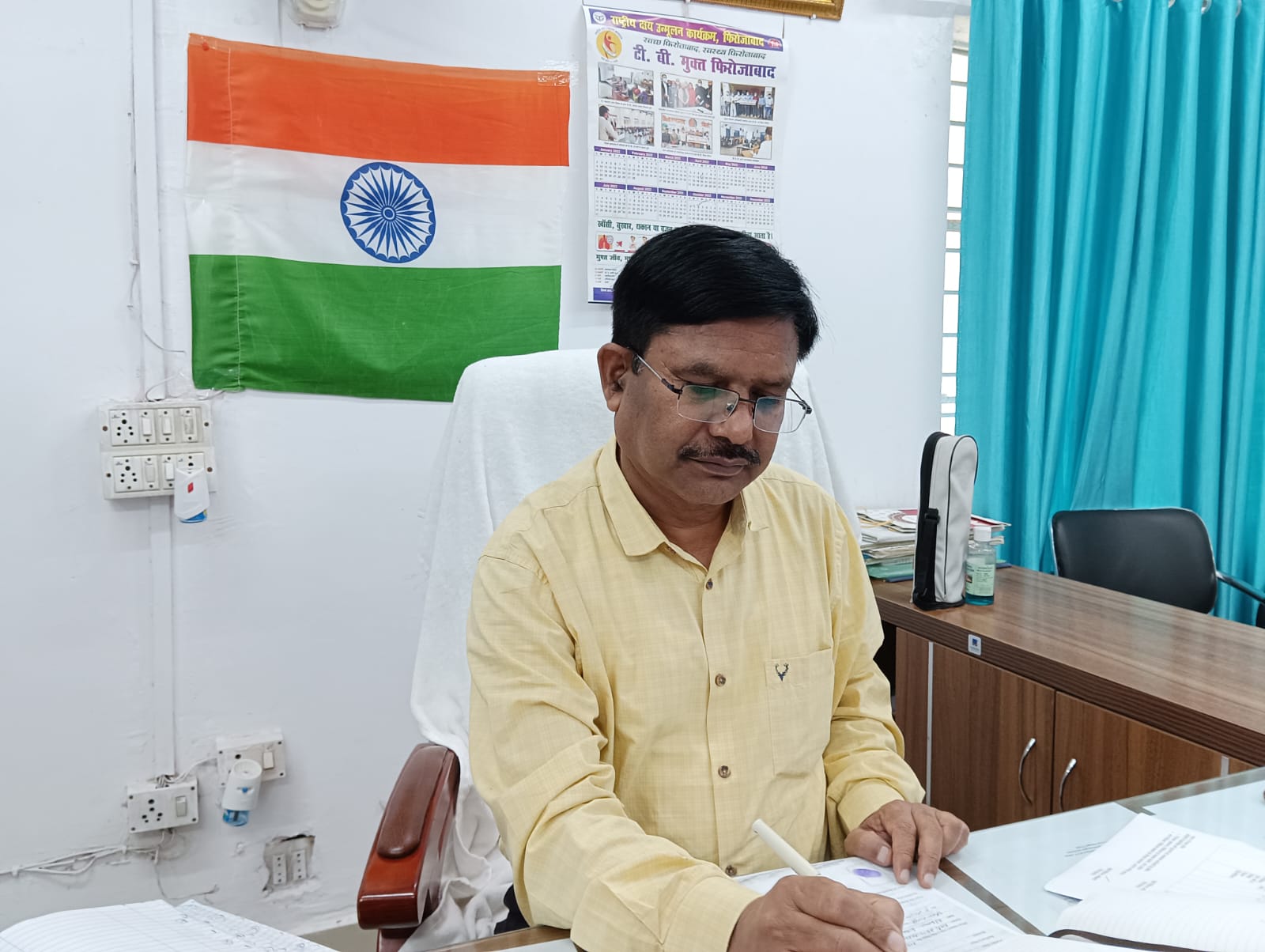 Firozabad news : स्वच्छता और सावधानी ही रोगों से बचाव : डॉ. प्रेमी