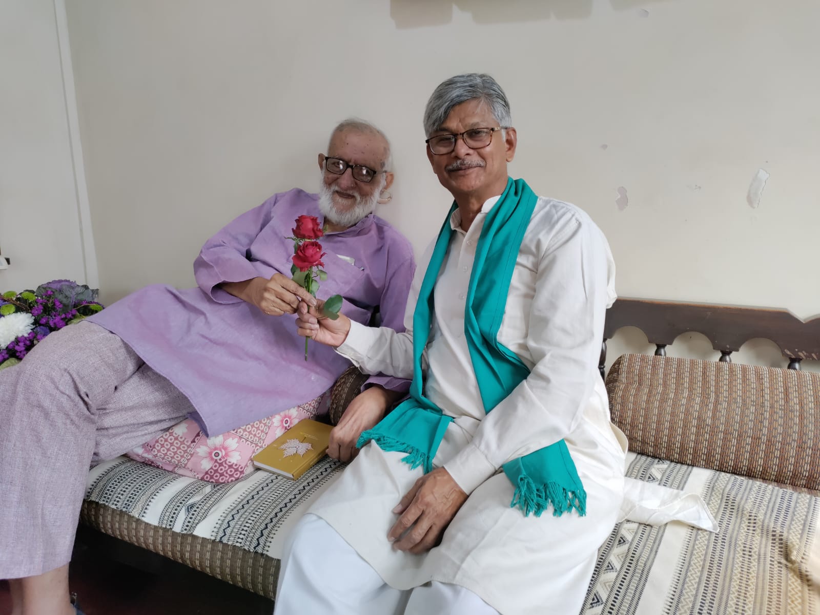 Dedicated to freedom Fighter : नए मनुष्य के निर्माण से ही नए समाज का निर्माण है संभव