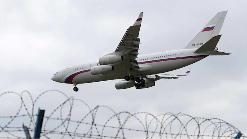 BF.7 of Corona Virus : अंतरराष्ट्रीय हवाई यात्रा पर प्रतिबंध क्यों नहीं?