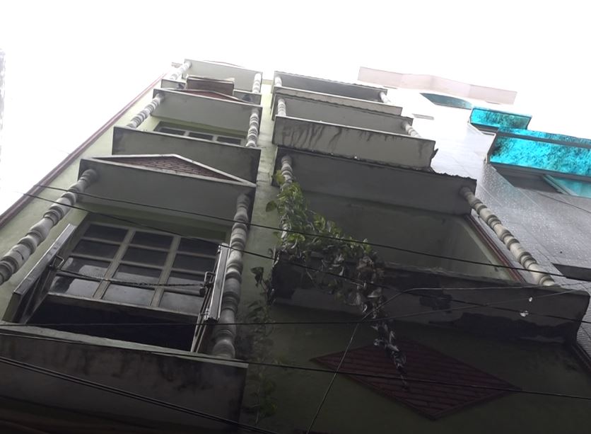 Delhi Crime-3 आरोपियों ने की एक परिवार को जिंदा जलाने की कोशिश