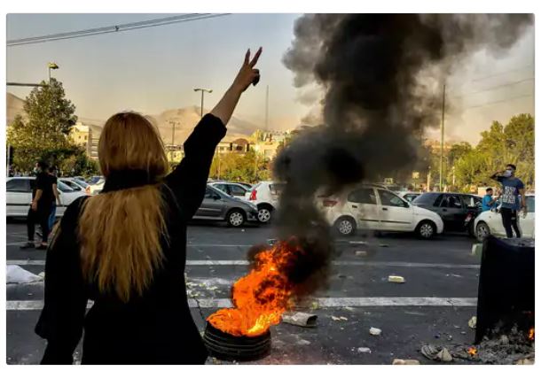 इस्लामिक शासन के खिलाफ लोगों मे रोष,कहा हमें ऐसी सरकार नहीं चाहिए, जो बच्चों का कत्लेआम करती हो