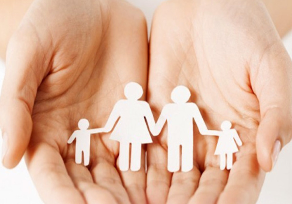 Noida News : सास-बेटा-बहू करेंगे एक मंच पर परिवार नियोजन की बात