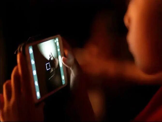 ऑनलाइन बर्बादी और मौत का खेल