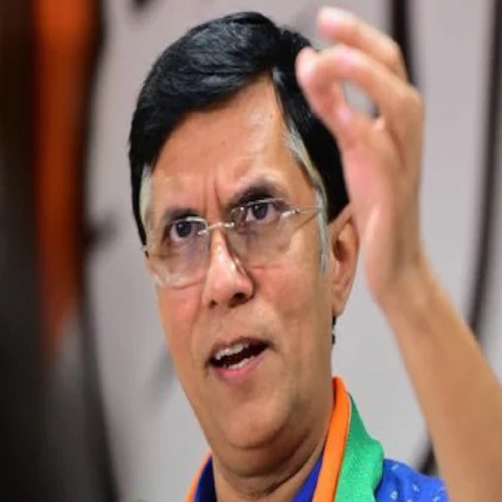 कांग्रेस मीडिया प्रमुख पवन खेड़ा पर ऐसी कार्यवाही निन्दनीय है