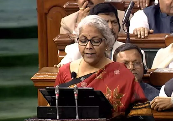 Budget 2023: क्या हुआ सस्ता, क्या हुआ मंहगा, मध्यम वर्ग को कितनी मिली राहत