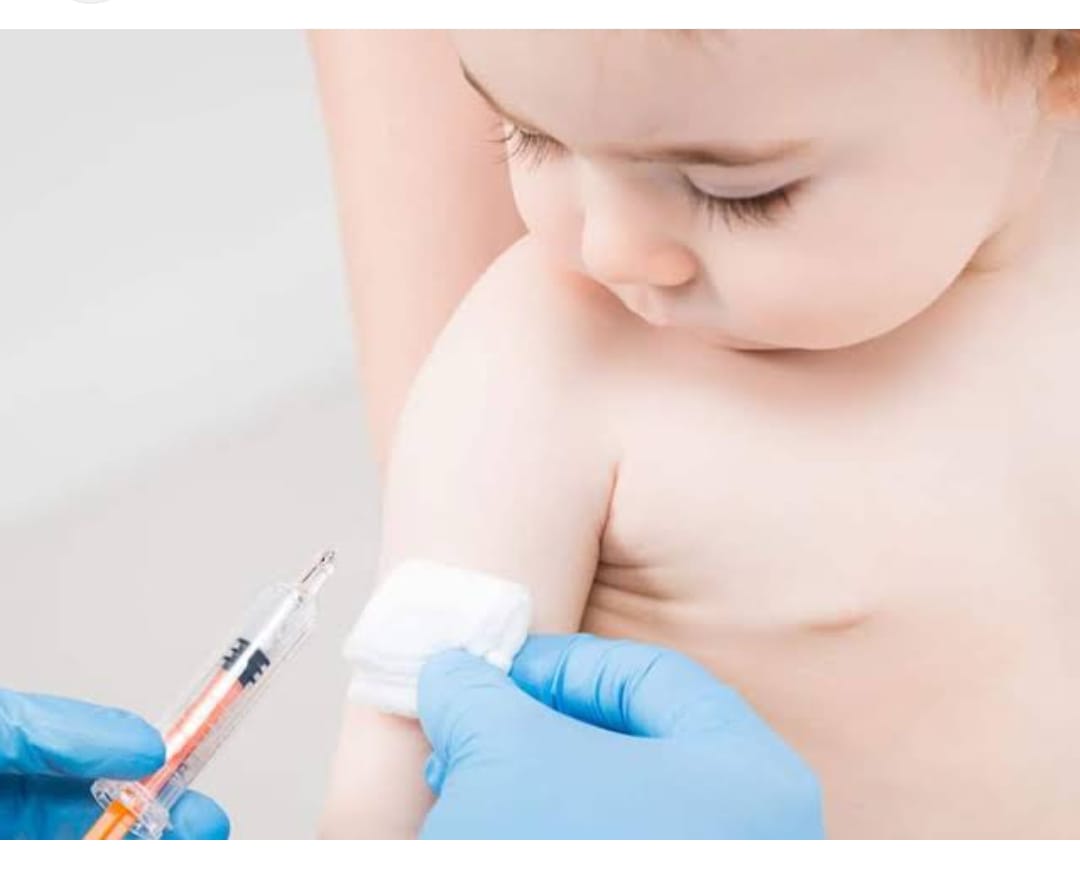 Firozabad News : जानलेवा बीमारियों से बचाव के लिए जरूरी है वैक्सीनेशन : सीएमओ