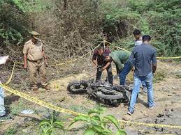 Asad Ahmed Encounter : ‘बाइक की चाबी गायब, हेलमेट भी नहीं’, असद के एनकाउंटर पर उठ रहे ये 6 बड़े सवाल