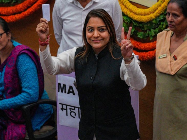 Delhi Mayor Election : शैली ओबेरॉय निर्विरोध बनीं दिल्ली के मेयर, आले मोहम्मद बने डिप्टी मेयर
