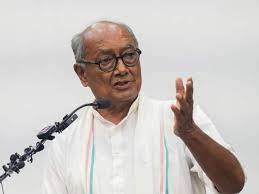 Ram Mandir: दिग्विजय सिंह ने बताया – कौन है सबसे बड़ा भक्त? मंदिर में जाने से रोका तो इस समाज ने शरीर पर गुदवा लिया राम का नाम  