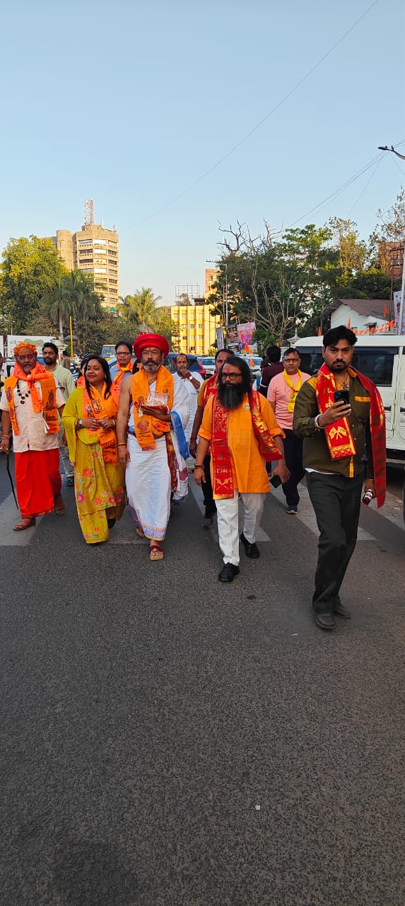 काशी की सनातनी संस्था ब्रह्मराष्ट्र एकम ने 45 दिवसीय श्री राम पग यात्रा का किया आयोजन