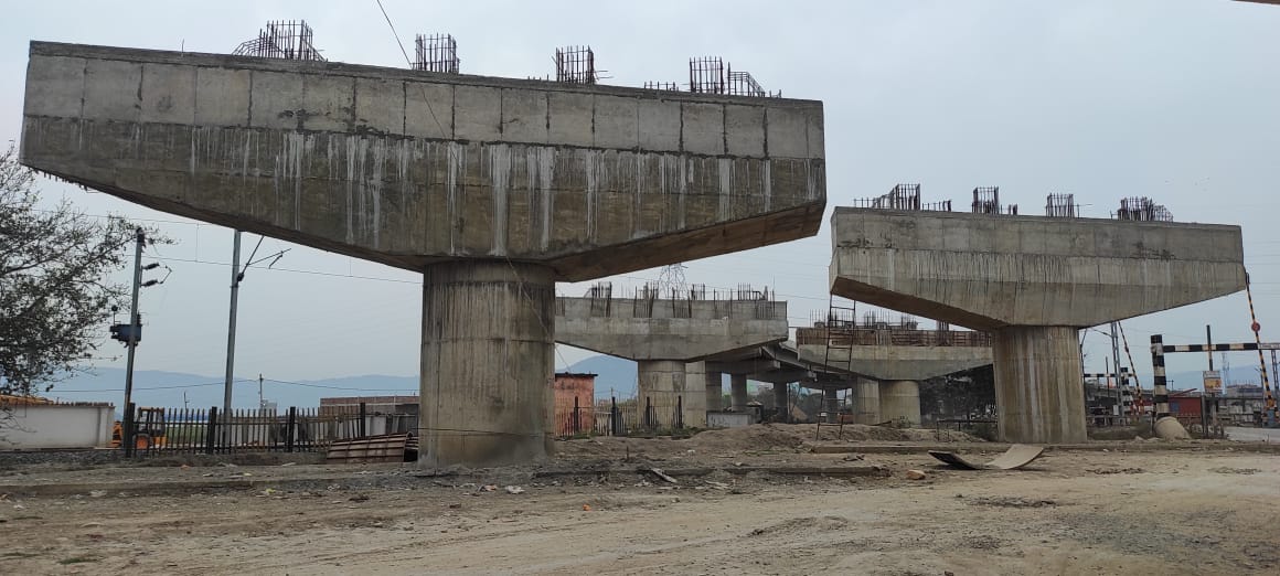 आरओबी के इंतजार में बीत रहे साल दर साल