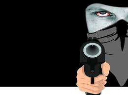 बेखौफ अपराधियों ने पति के सामने पत्नी को गोलियों से किया छलनी, सिर, छाती और पेट में मारी गई चार गोली,जांच में जुटी पुलिस