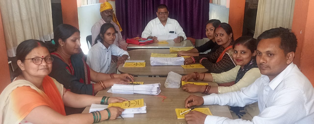 पूनम मेमोरियल इनोवेटिव किड्स प्वाइंट स्कूल में हुई अविभावक शिक्षक मिलन समारोह